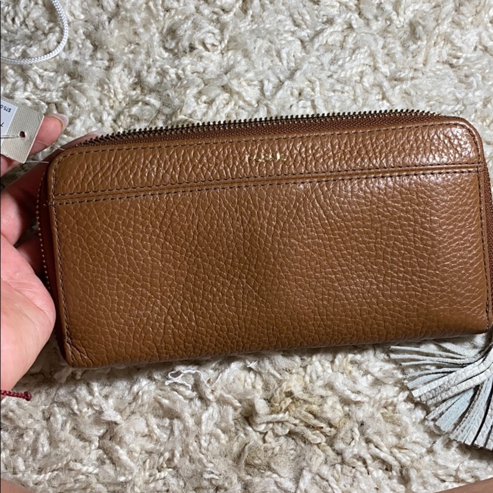 fossil wallet/clutch